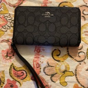 Coach wristlet/wallet